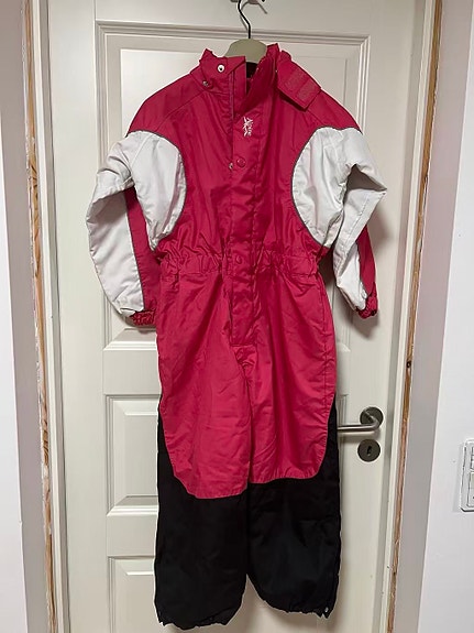 Product image 1 of 3