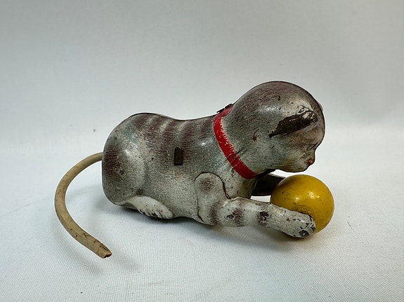 Product image 1 of 8