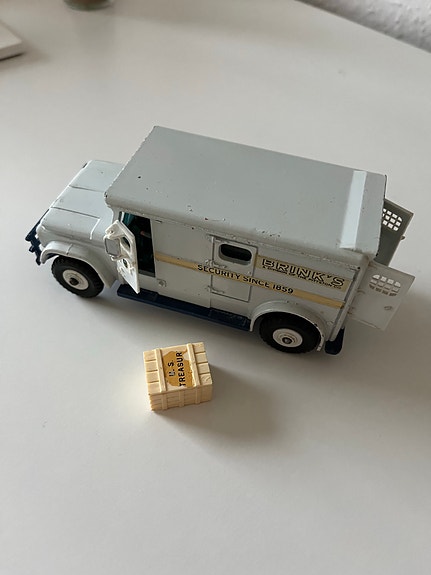 Product image 2 of 9