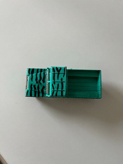 Product image 7 of 8