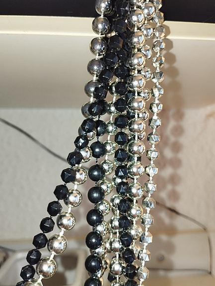 Product image 33 of 48