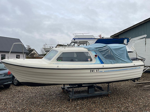 Crescent 535 Classic