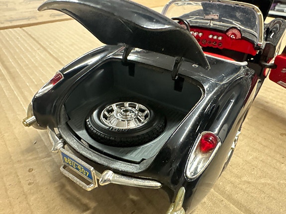 Product image 8 of 9