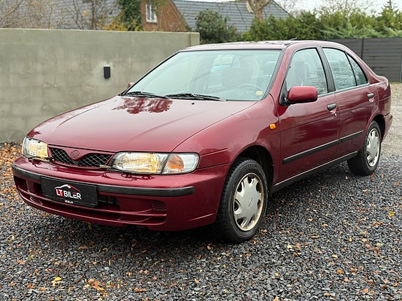Nissan Almera