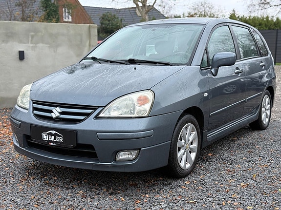 Suzuki Liana