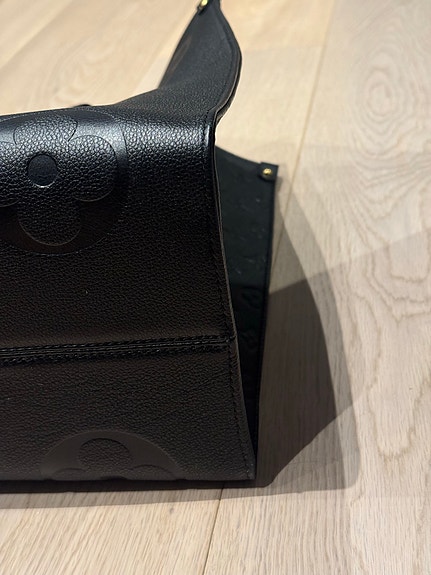 Product image 12 of 17