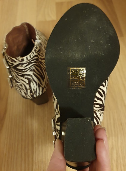 Product image 8 of 10