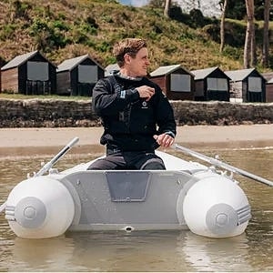 Crewsaver Air 260 - gummbåd med oppustelig dørk