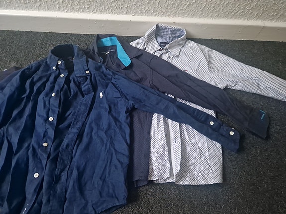 Product image 1 of 4