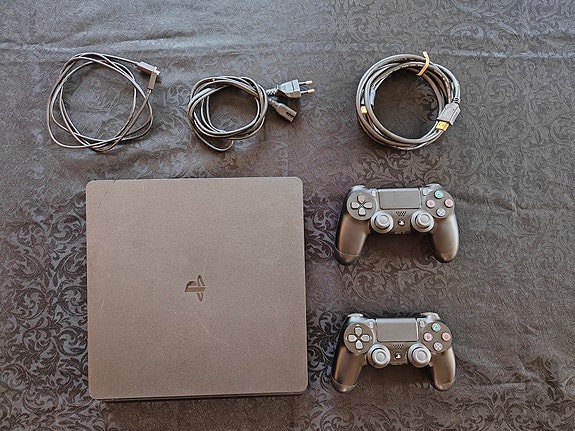 Product image 1 of 4