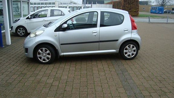 Peugeot 107