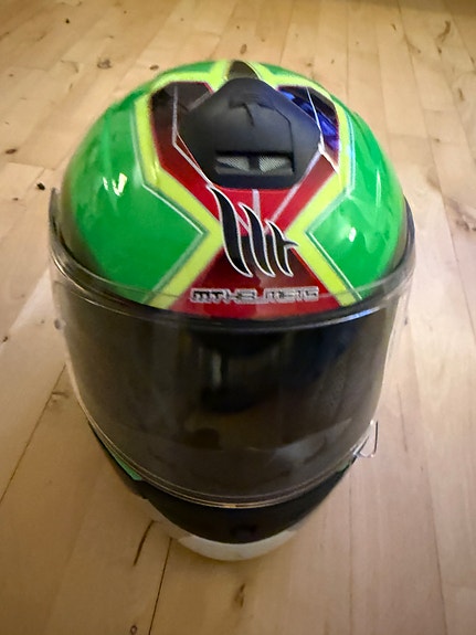 Product image 1 of 4