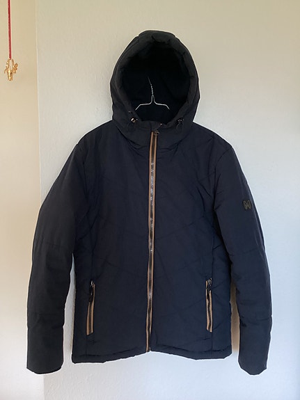 Product image 1 of 7