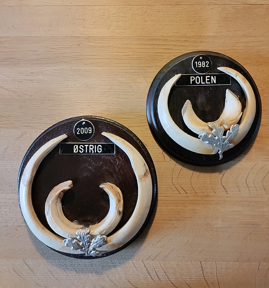 Product image 1 of 4