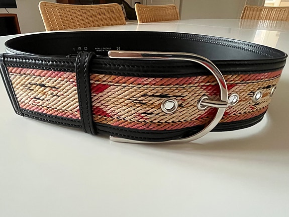 Product image 1 of 8