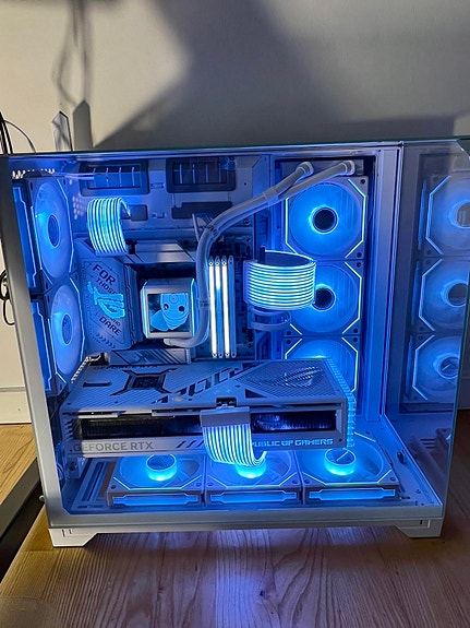 Product image 1 of 10