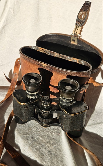 Product image 2 of 16