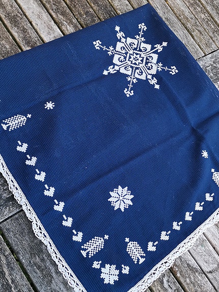 Product image 1 of 9