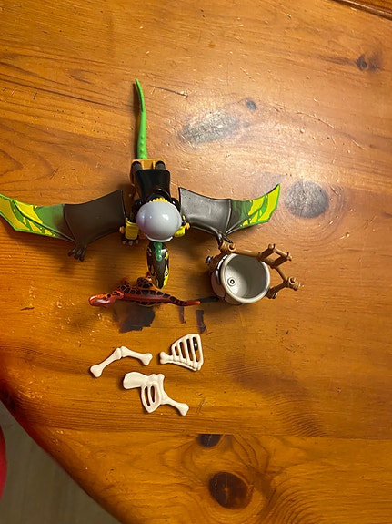 Product image 1 of 2