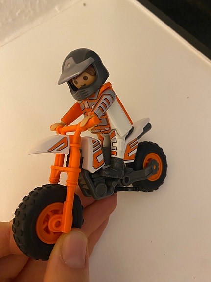 Product image 1 of 2