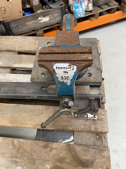 Product image 1 of 4