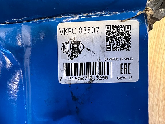 Product image 2 of 2