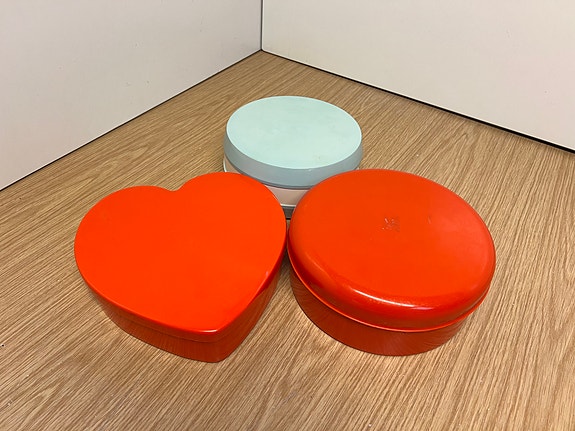 Product image 1 of 2