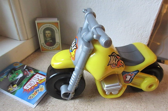 Product image 2 of 3