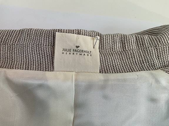 Product image 11 of 12