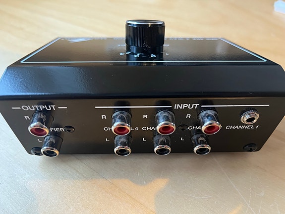 Product image 1 of 2