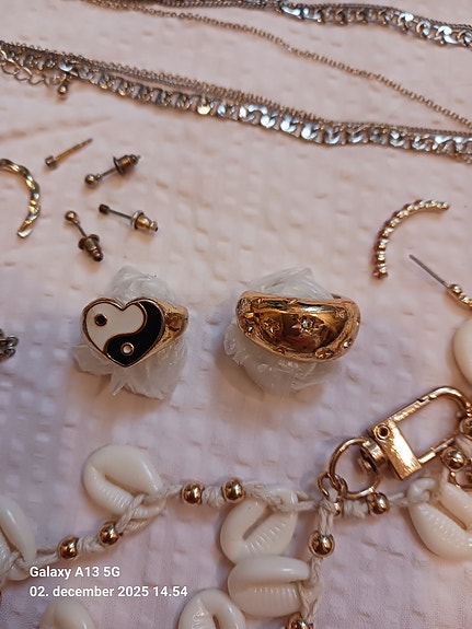 Product image 2 of 8