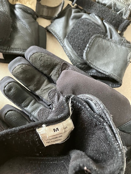 Product image 1 of 9