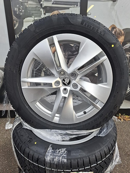 Product image 7 of 8