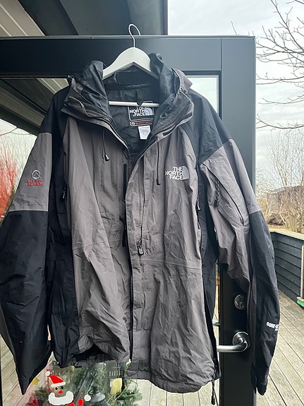 Product image 1 of 3