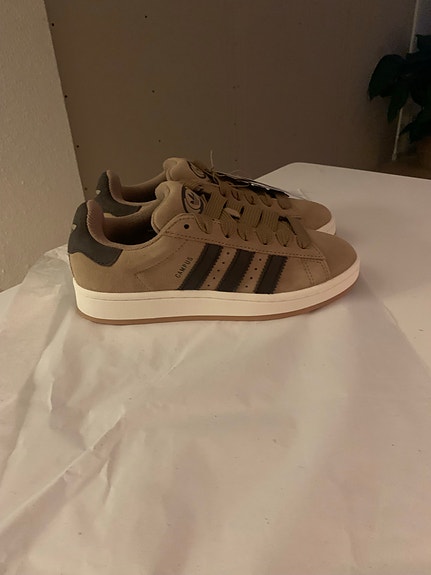 Product image 1 of 9