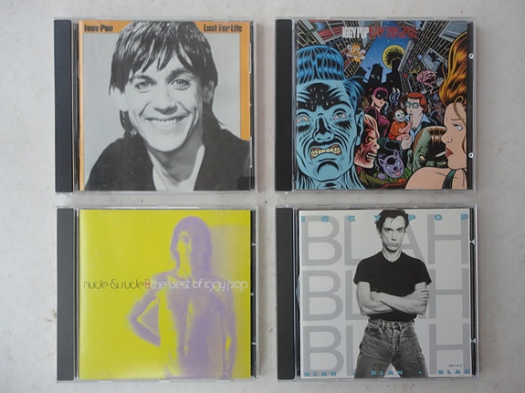 Product image 1 of 2