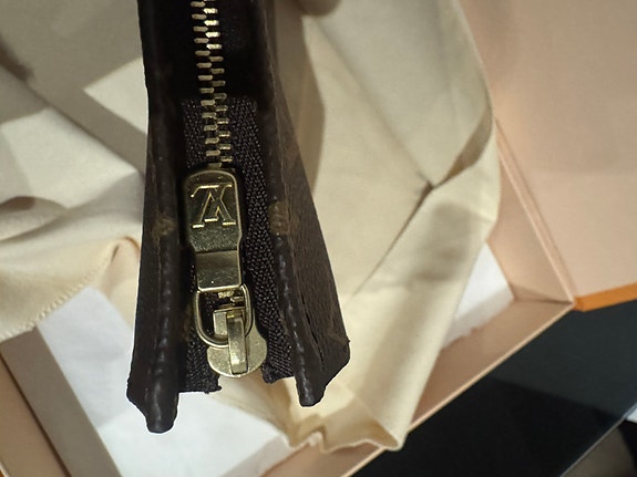 Product image 19 of 26