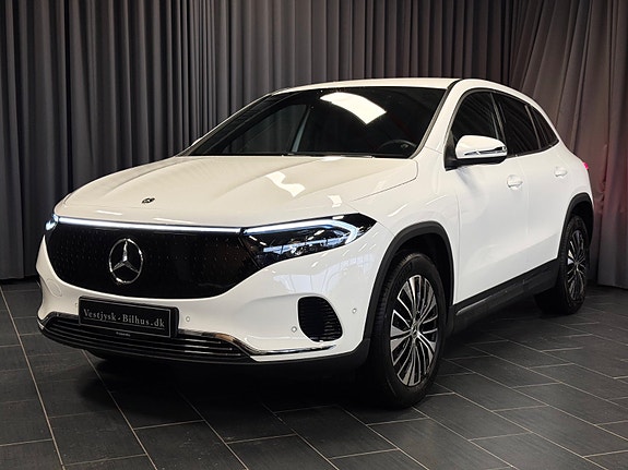 Mercedes EQA250+