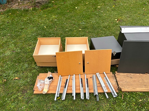 Product image 1 of 4