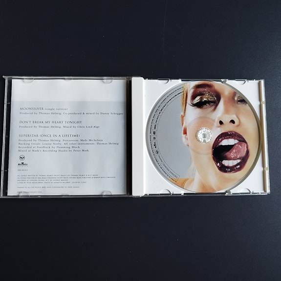 Product image 2 of 3