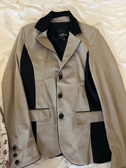 Product image 1 of 4