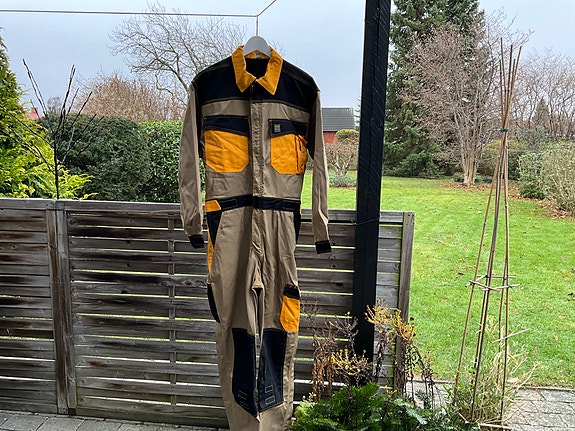 Product image 1 of 5