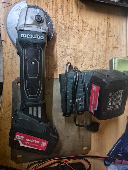 Product image 1 of 2