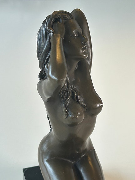 Product image 16 of 21