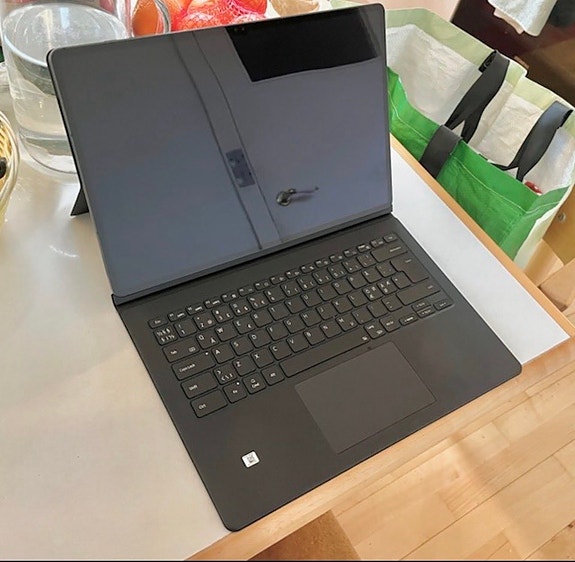 Product image 2 of 9