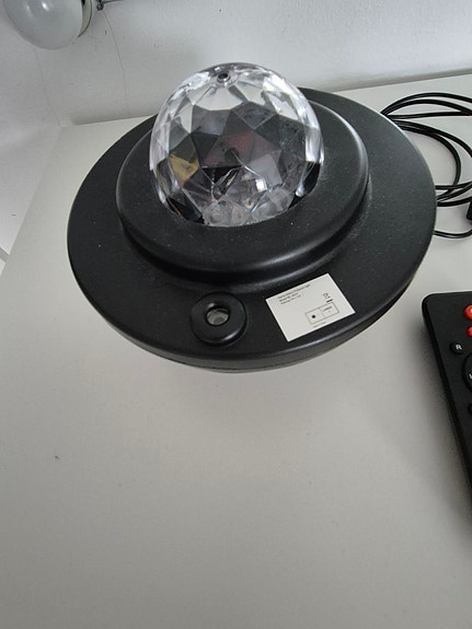 Product image 2 of 4