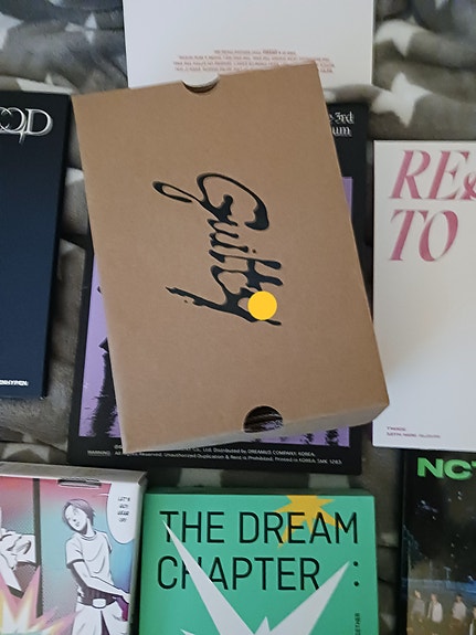 Product image 1 of 3