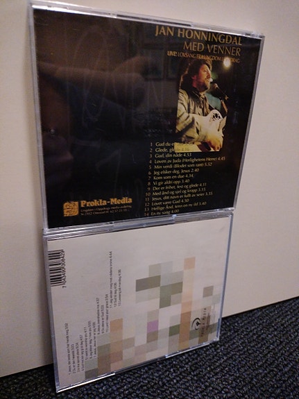 Product image 3 of 3