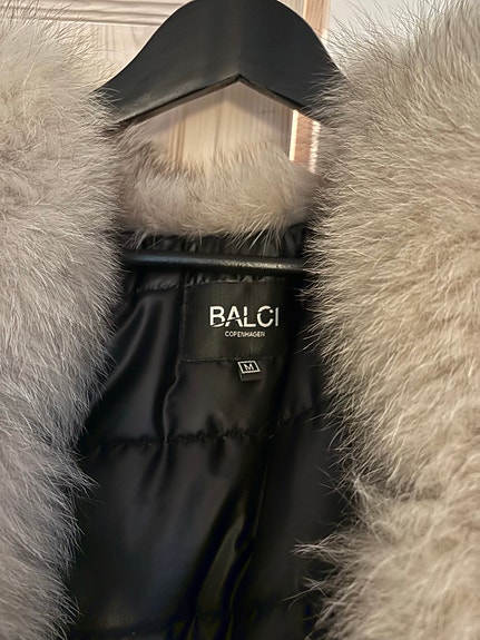 Product image 16 of 16