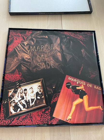 Product image 2 of 9